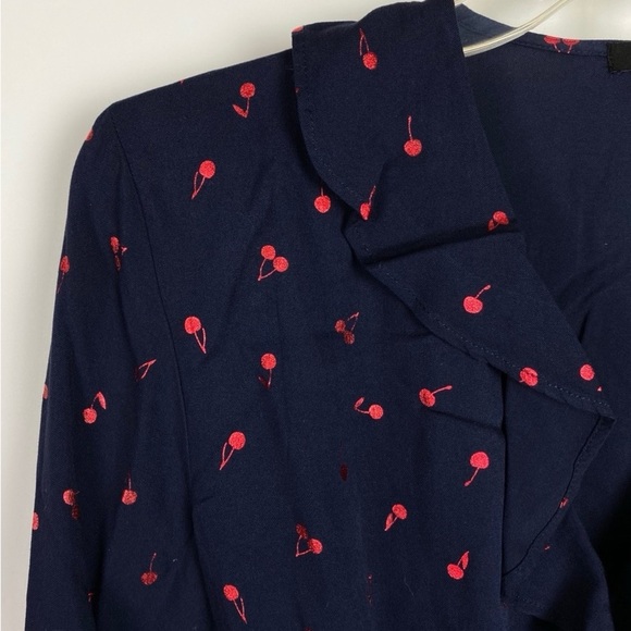 Rails Simone Wrap Front Ruffle Blouse Top Navy Metallic Cherry Size Small S - Picture 4 of 9
